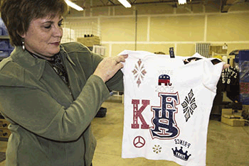 RetailSpotlight Dazzling Designs co-owner Julie Schoen