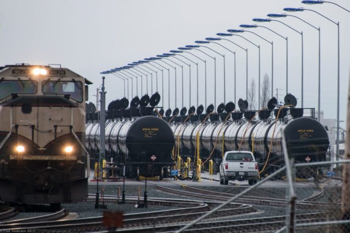 oil-trains