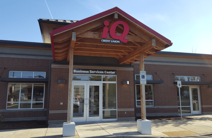 IQ Business Services Center