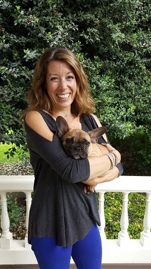 Amy with her French bulldog puppy, Corndog