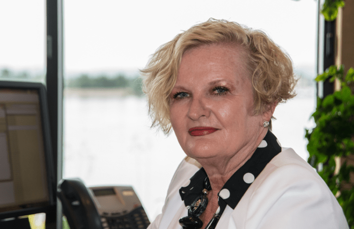 TamiNesburgRegentsBank Tami Nesburg