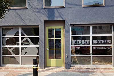 Beerded Brothers Exterior