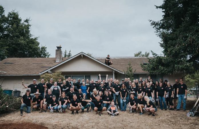 Flash-Love Flash Love group photo