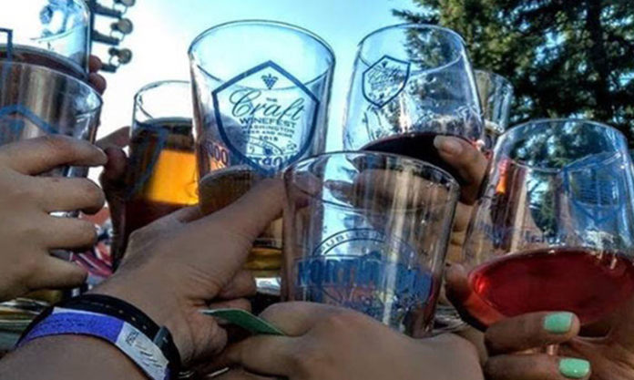 Image-for-Craft-Beer-&-Wine-Fest-column-5-31 People raising beef glasses
