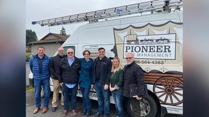 pioneer-pest-2 Pioneer Pests staff