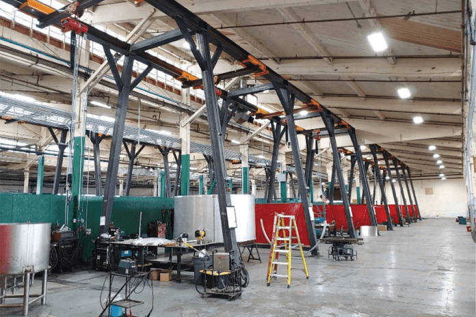 Manufacturing bay